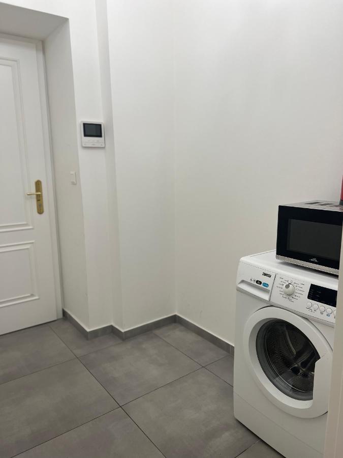 Angeloroma Deluxe Apartment Prag Eksteriør billede